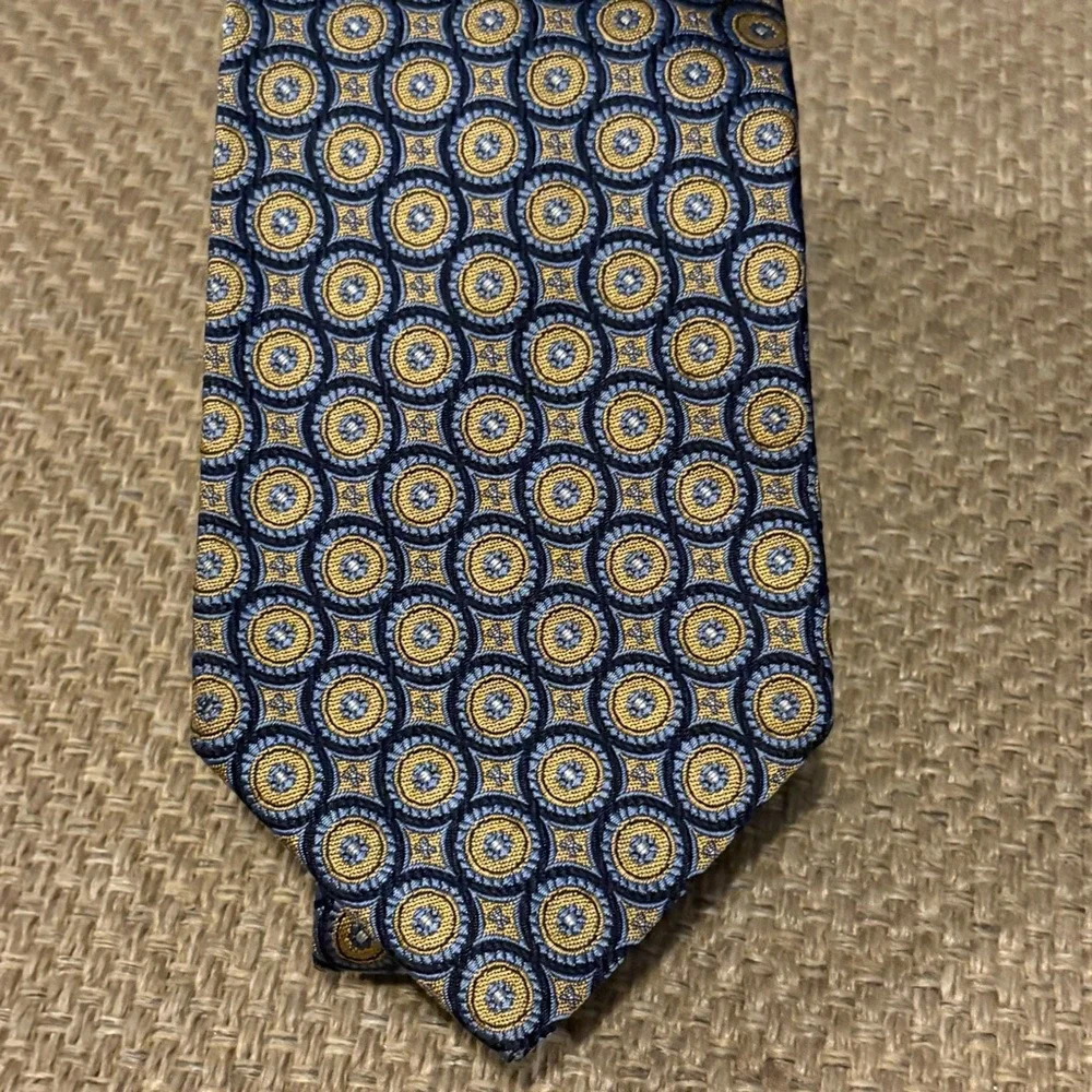Brooks Brothers 346 Classic Tie Blue Yellow Floral Geometric Silk USA